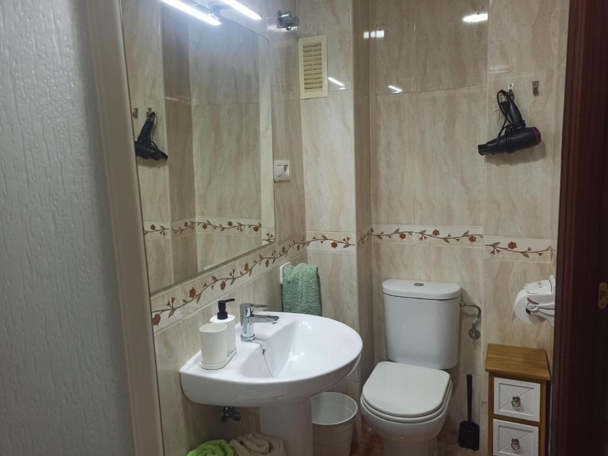 Apto Ana. Malaga Centro 外观 照片