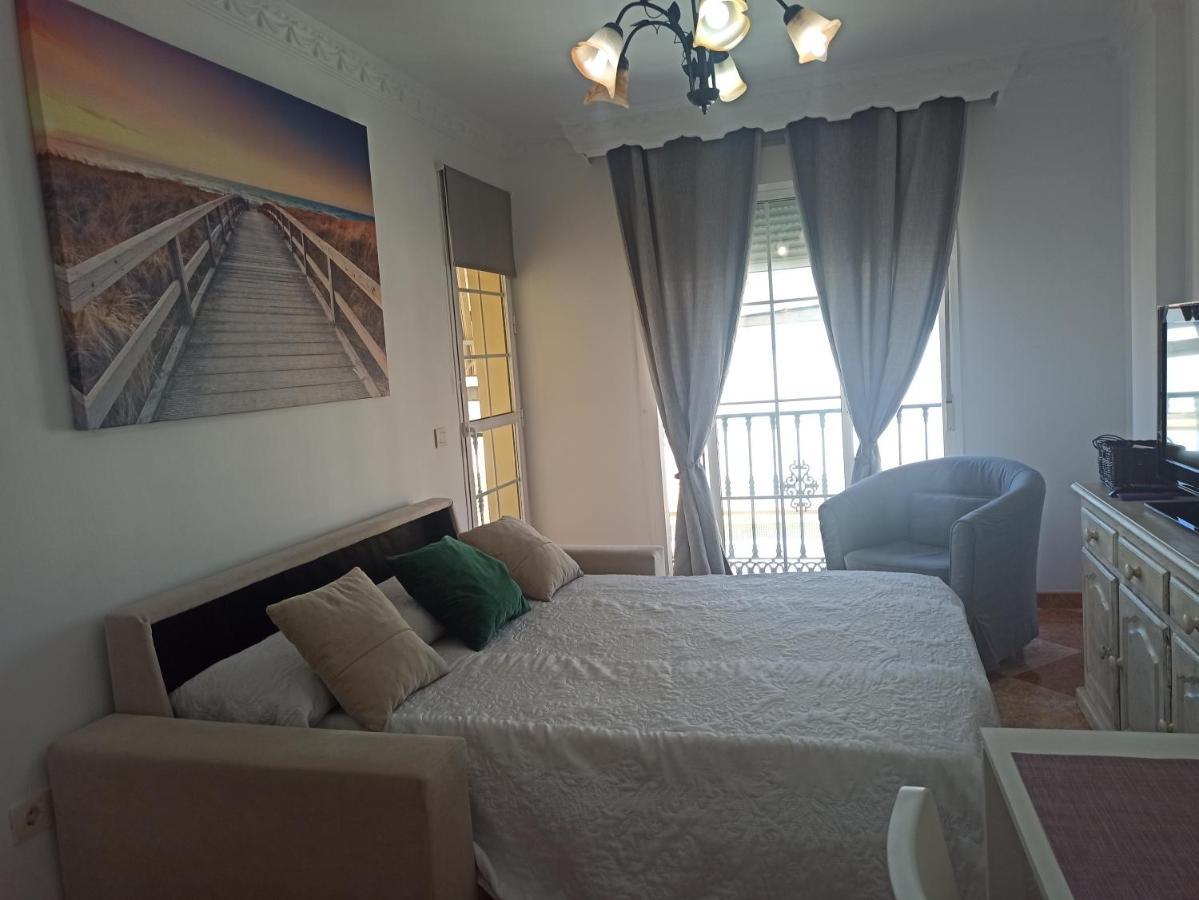 Apto Ana. Malaga Centro 外观 照片